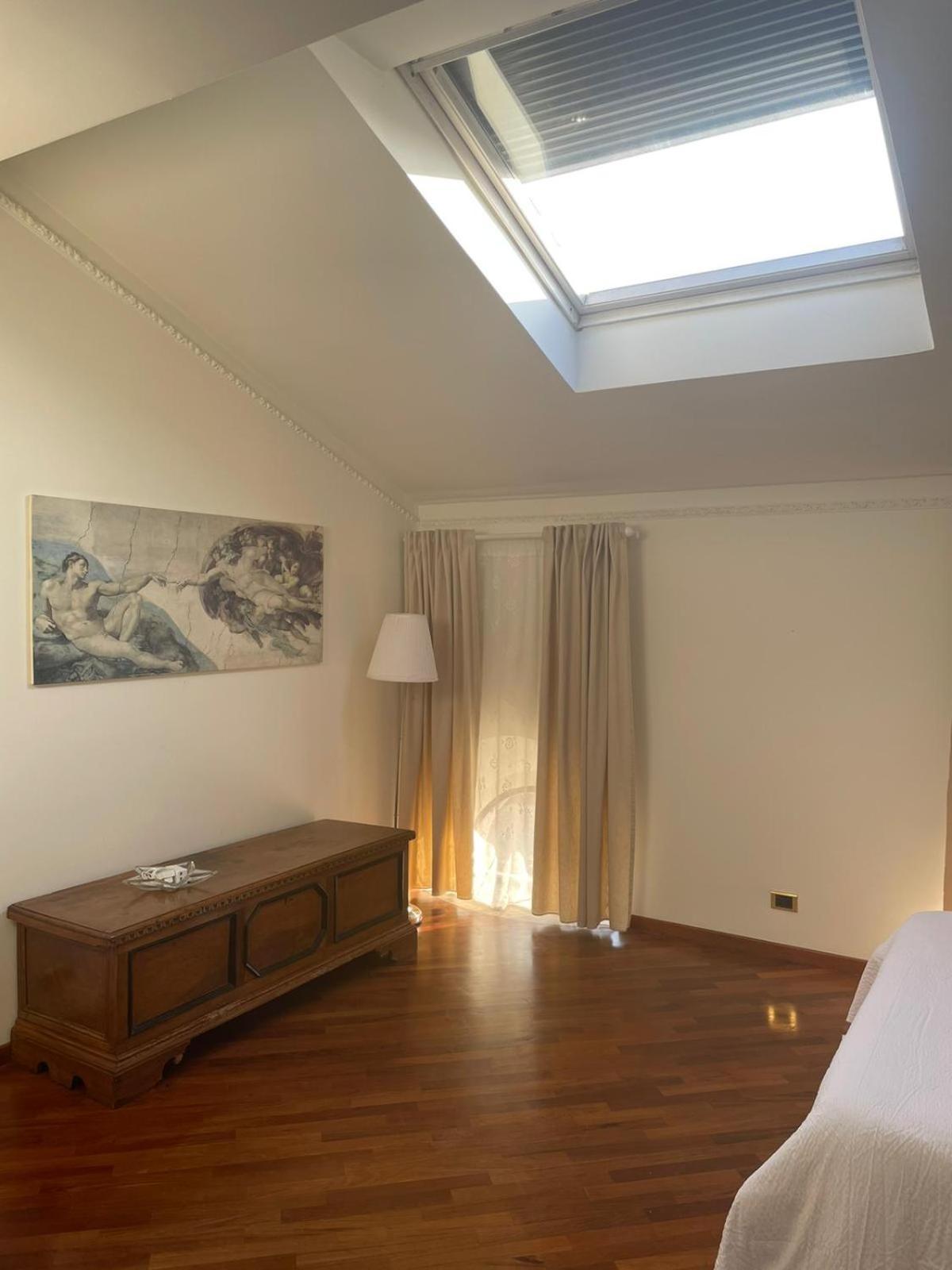 Civico 16 Appartement Chiaravalle Marche Buitenkant foto